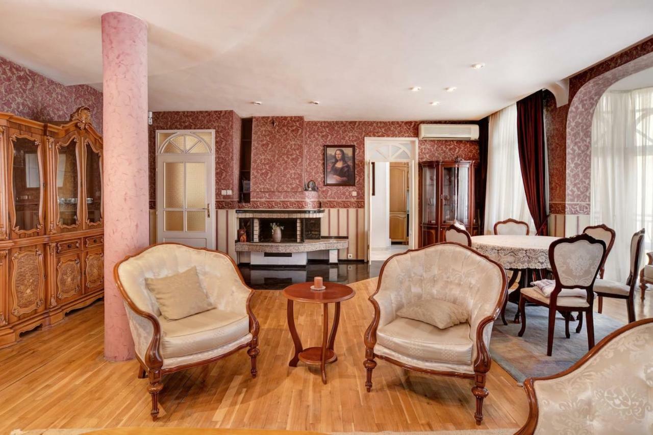 صوفيا Aristocratic, Elegant, Designer Top Central Apartment المظهر الخارجي الصورة